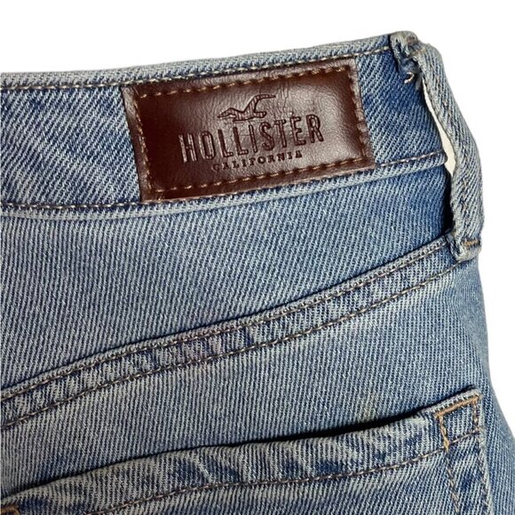 Hollister Women 27x25 Ultra High Rise Mom Jean Light Wash Super Distressed Denim - Picture 6 of 7